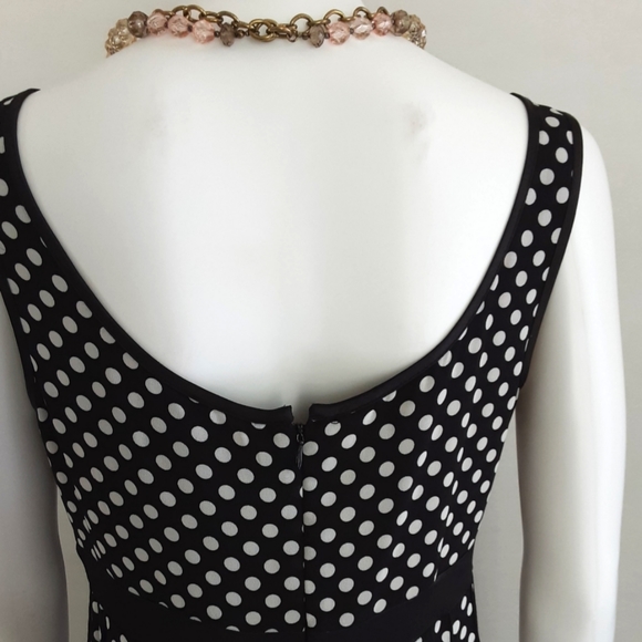 NWOT SANDRA DARREN BLACK WHITE POKE-A-DOT EMPIRE WAIST RUFFLED HEM DRESS SZ 8 - Picture 7 of 12